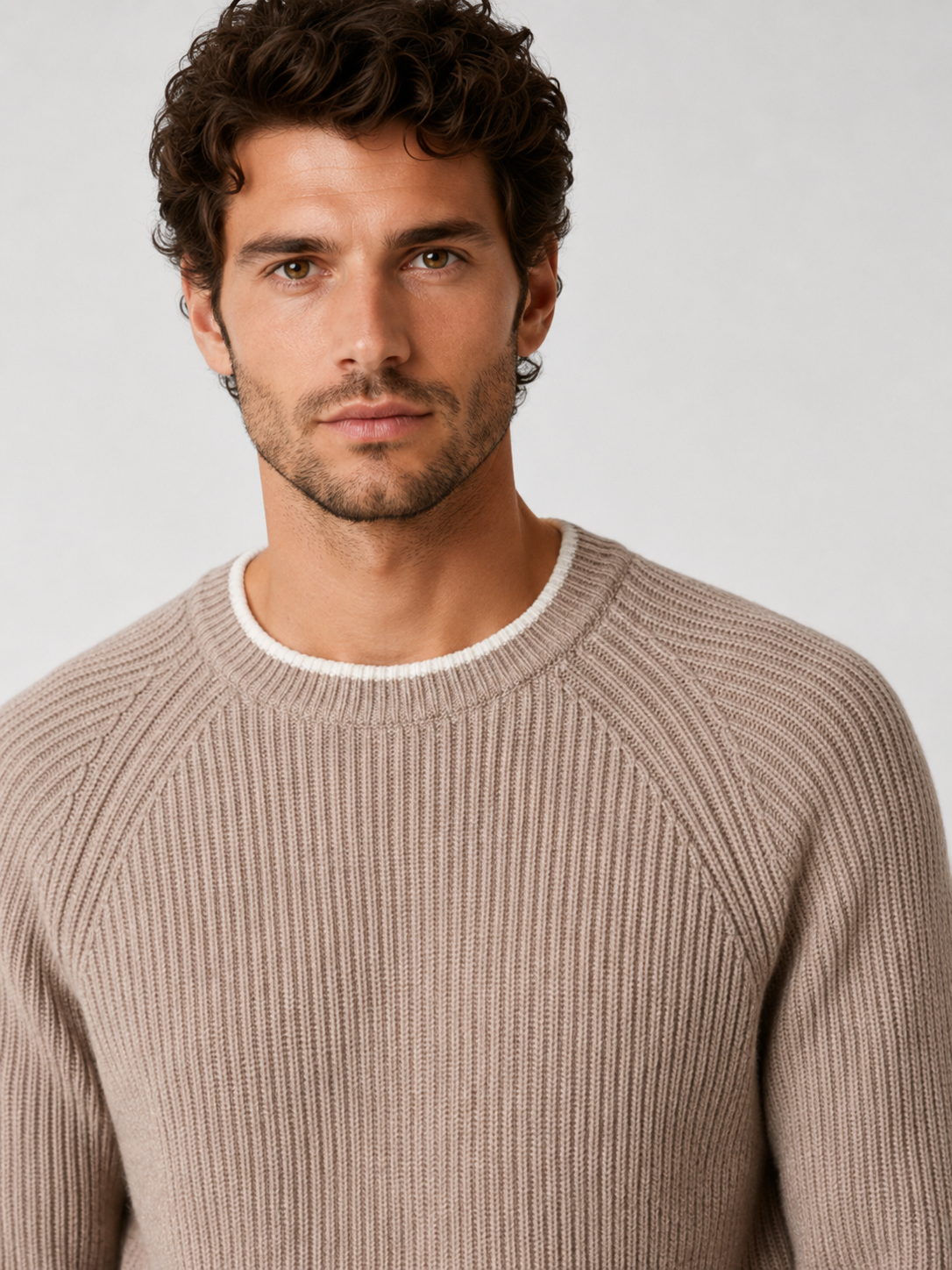 Men’s Two-Tone Crew Neck Knit Sweater with Ribbed Trim