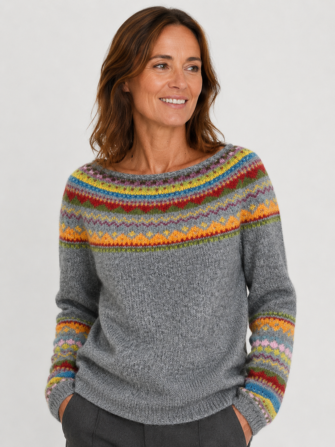 Women’s Geometric Pattern Sweater with Long Sleeves