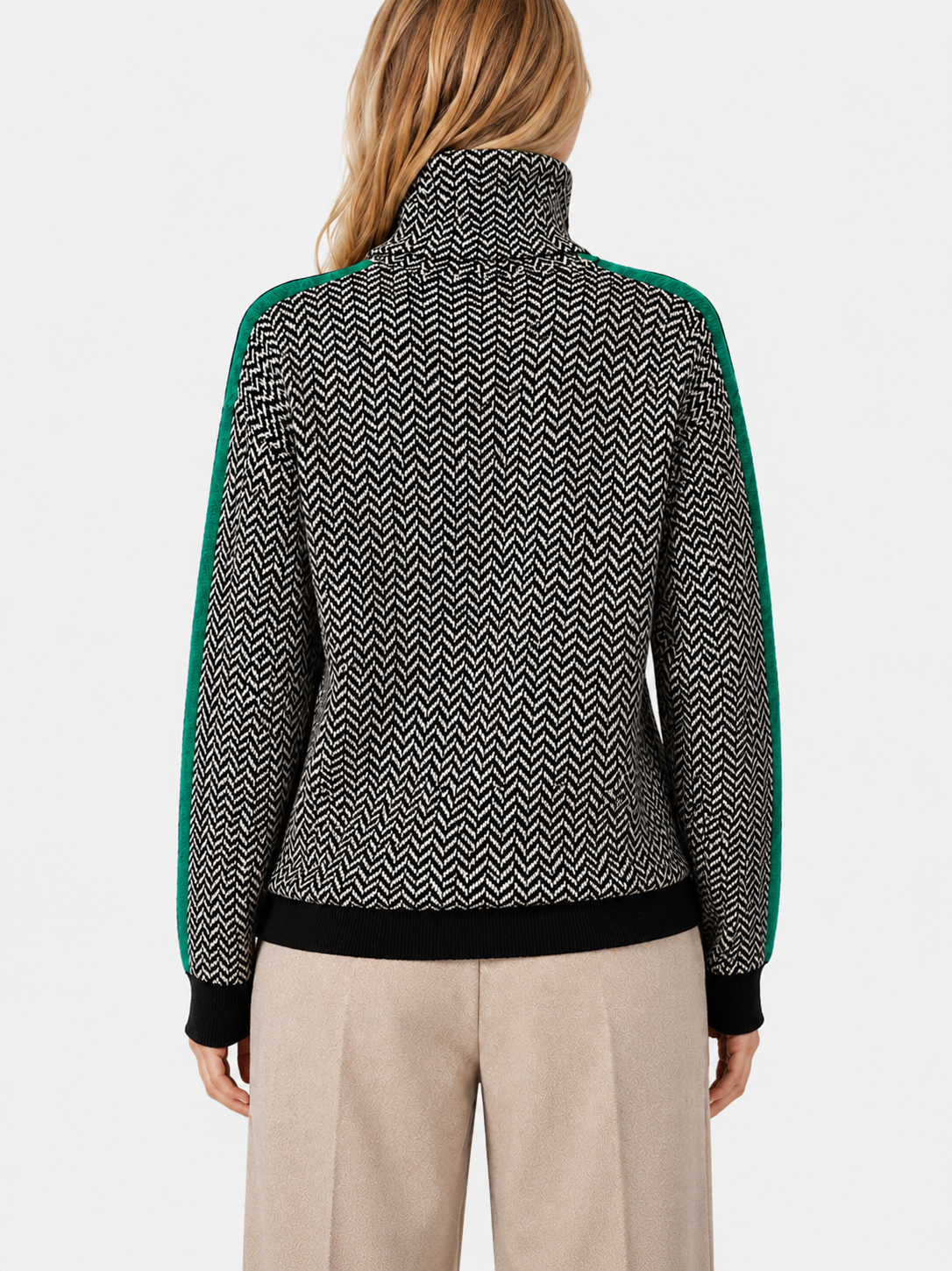 Women’s Herringbone Turtleneck Sweater with Contrast Sleeves