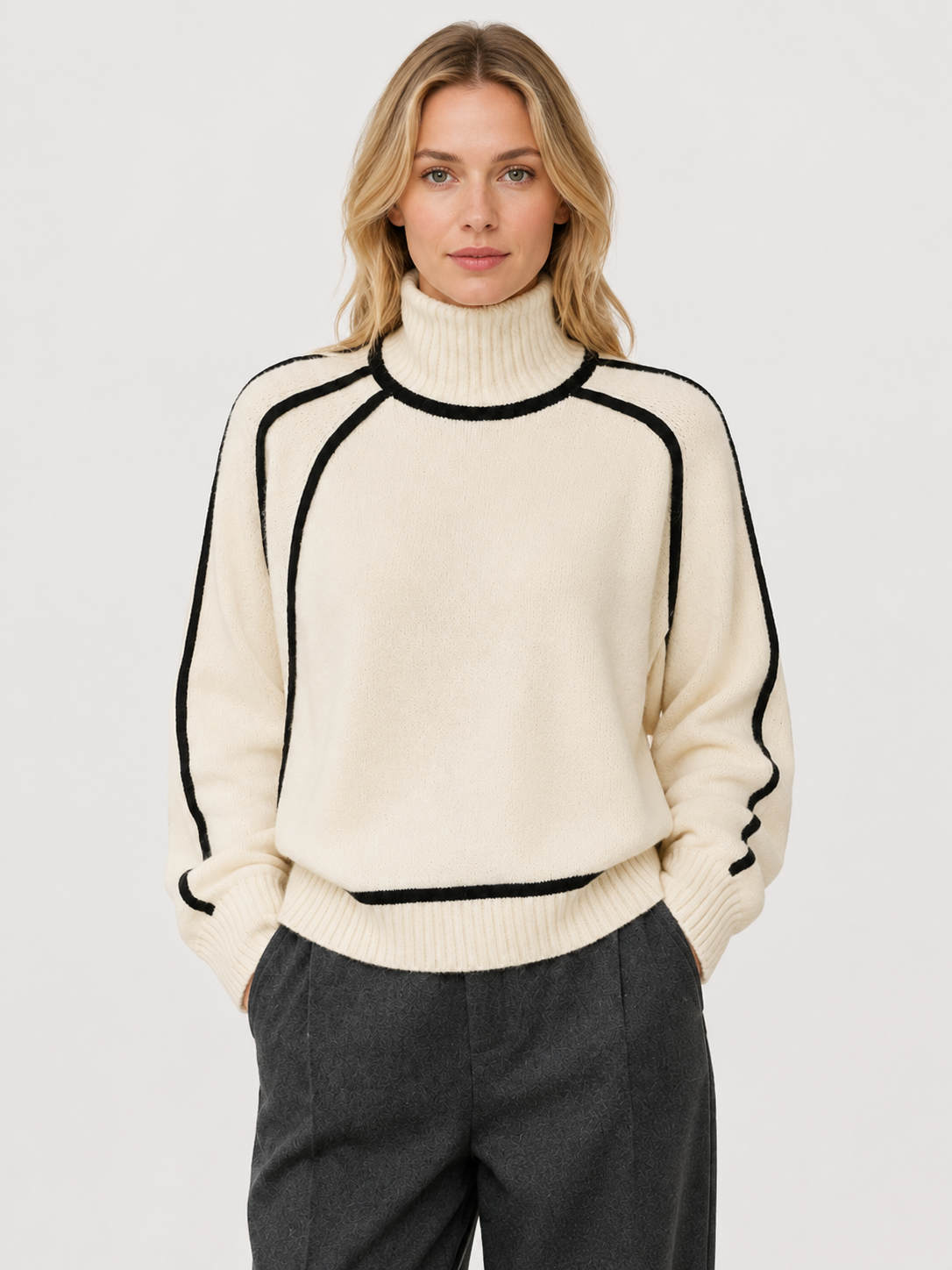 Women’s Oversized Ribbed Knit Sweater with Turtleneck