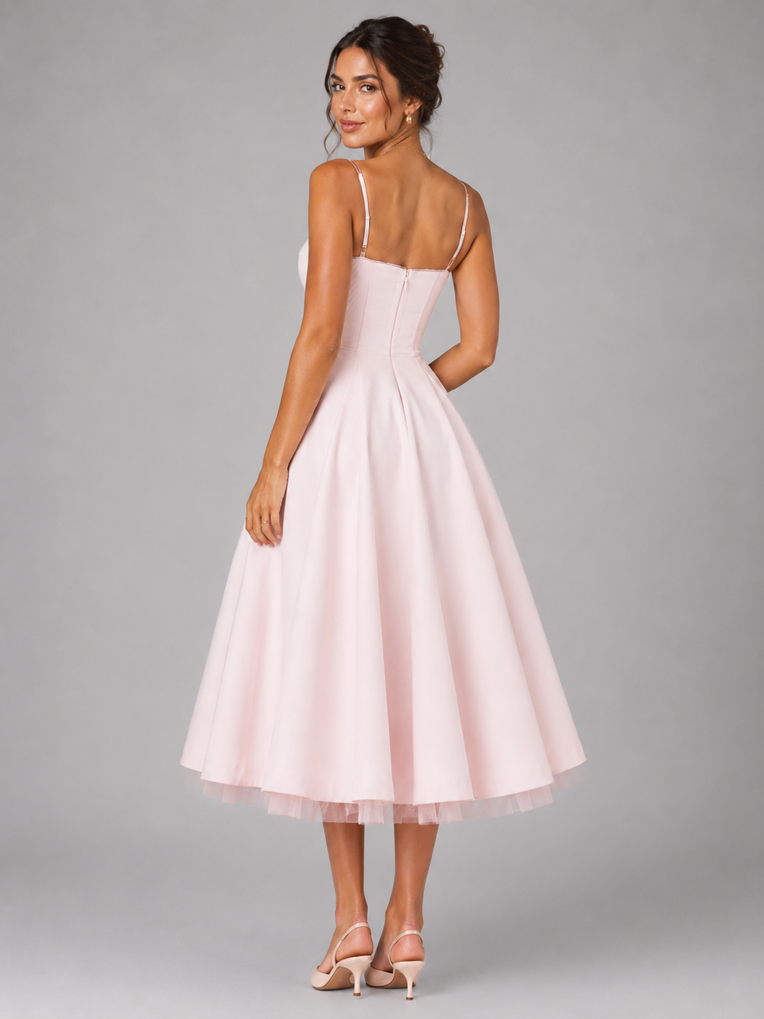 Women’s Midi Dress with Sweetheart Neckline and Full Skirt