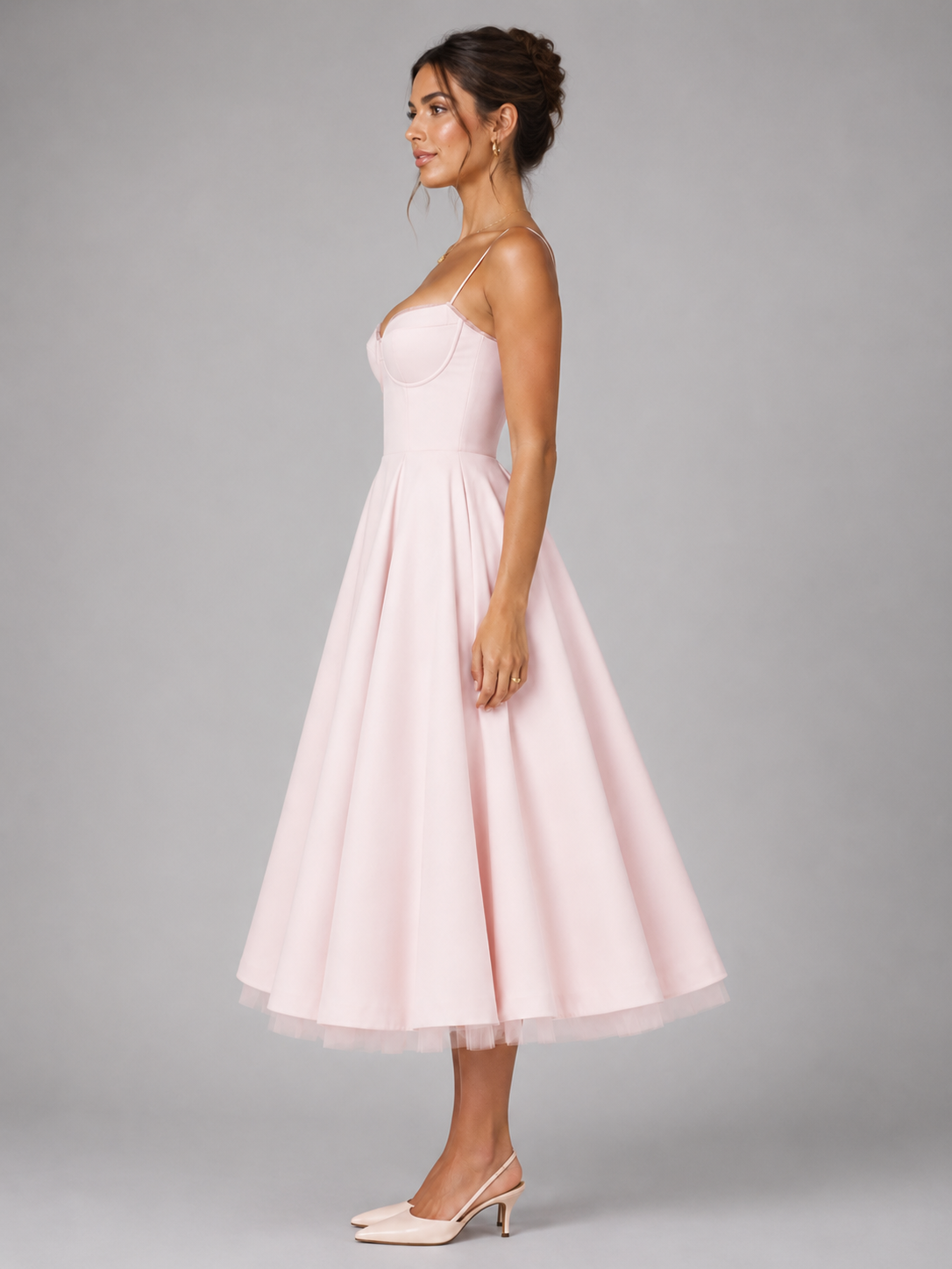 Women’s Midi Dress with Sweetheart Neckline and Full Skirt