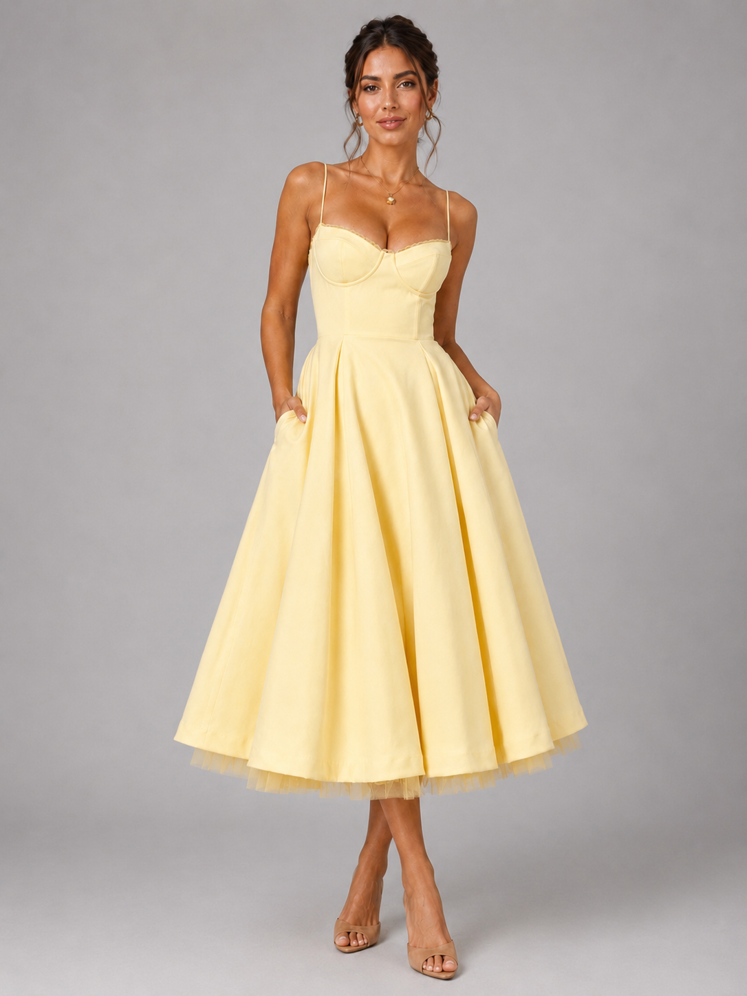 Women’s Midi Dress with Sweetheart Neckline and Full Skirt