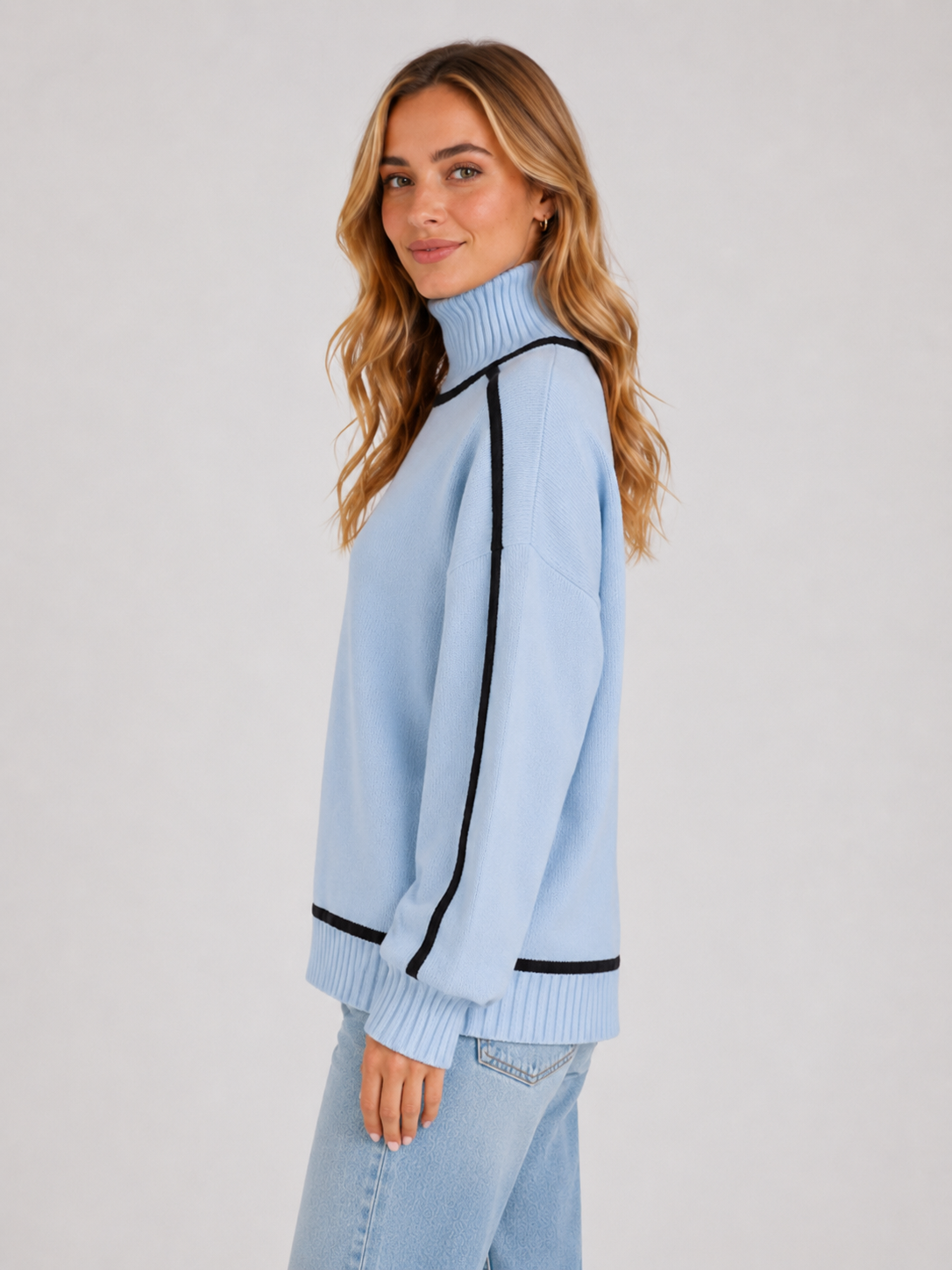 Women’s Oversized Turtleneck Knit Sweater with Contrast Trim